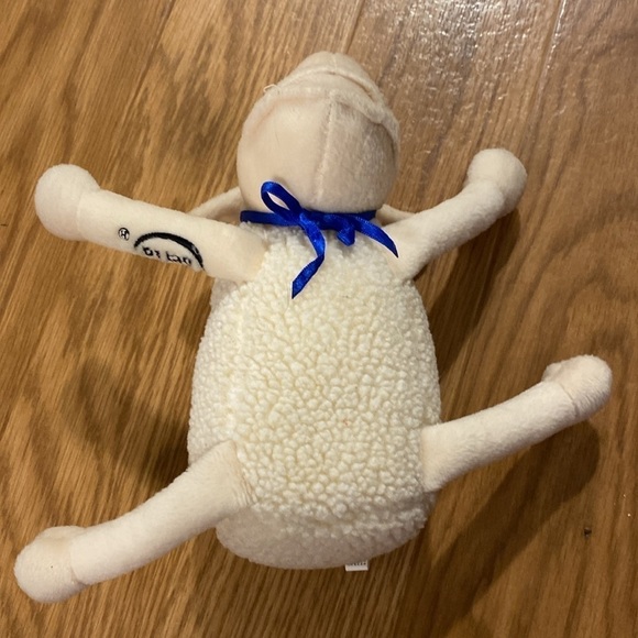 Serta Counting Sheep 35 Years of Comfort Plush Stuffed 9" Lamb Count Sheep - Picture 4 of 10